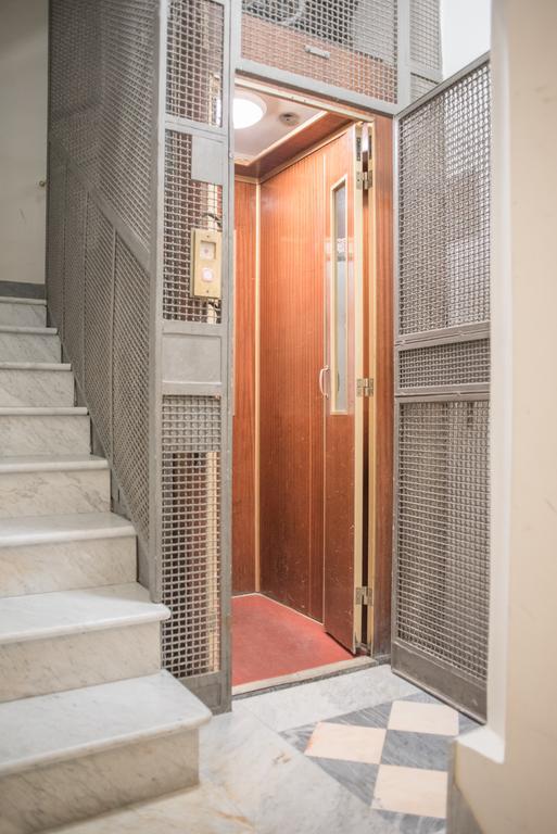 Frattina De Luxe Apartment Rome Bagian luar foto
